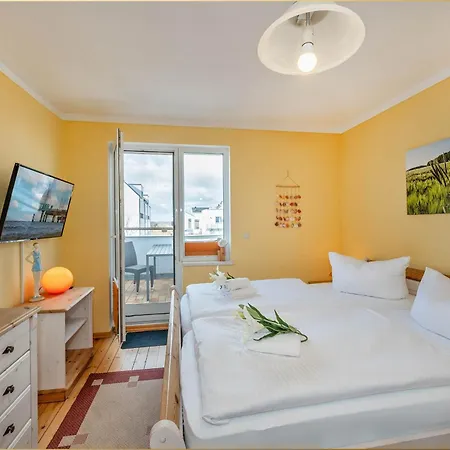 Holtz Holtz 3 דירה צינוביץ